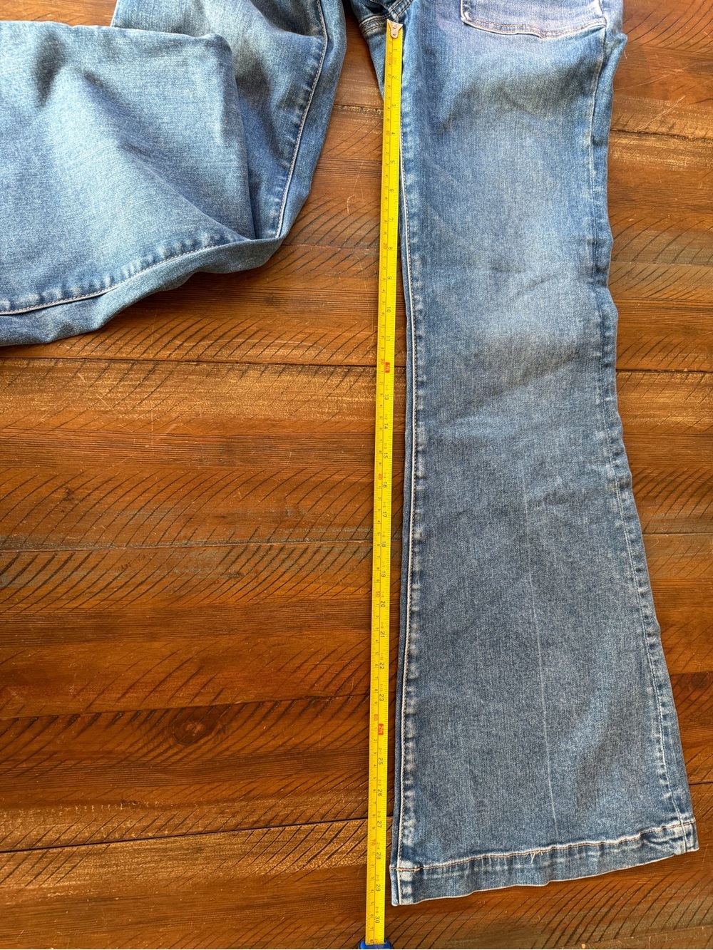 Women’s American Eagle Flare Denim Jeans 6 - Picture 5 of 7